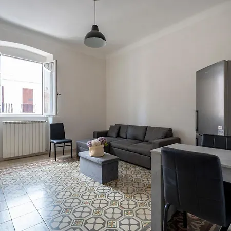 Apartment Guesthost - Grey Queen *