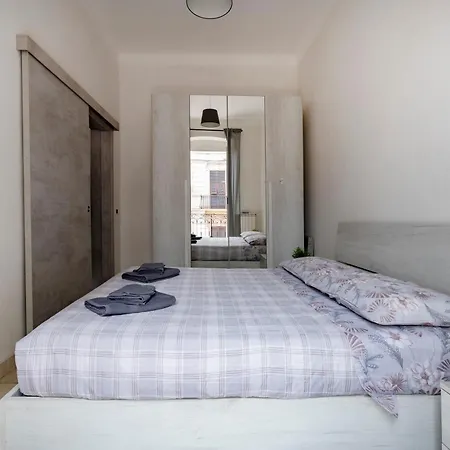 Apartment Guesthost - Grey Queen *